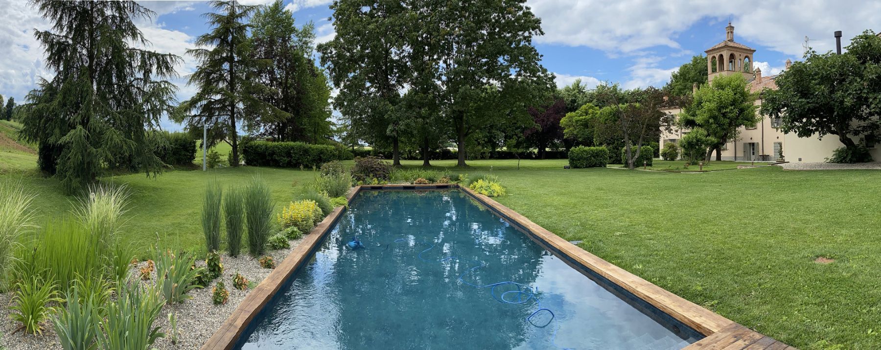 Piscina a skimmer con rivestimento TOUCH ELEGANCE